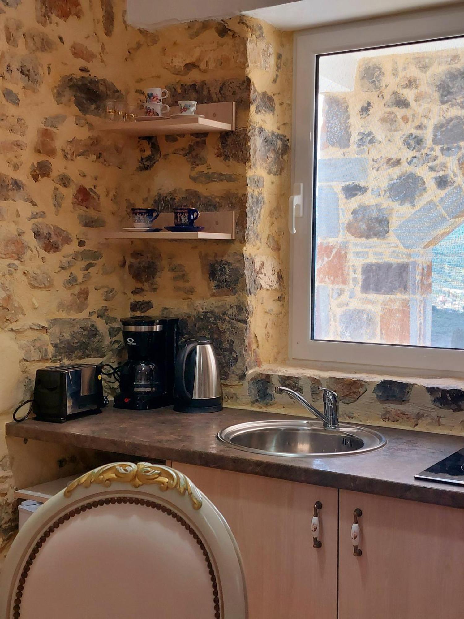 Roza Stone & Apartmán