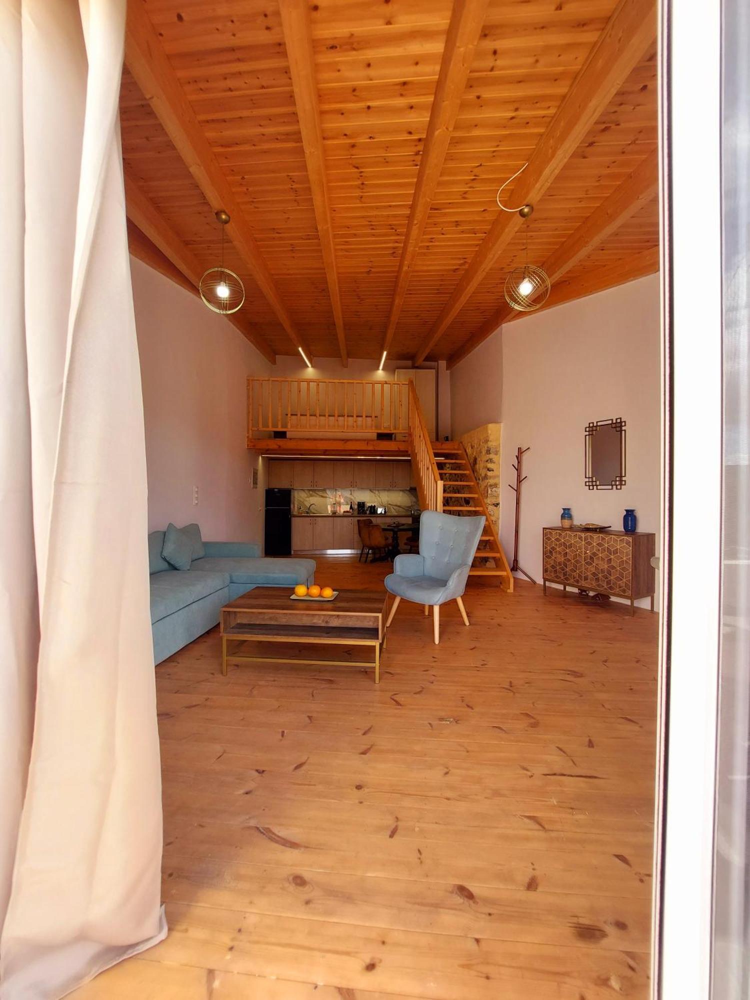 Roza Stone & Apartment *