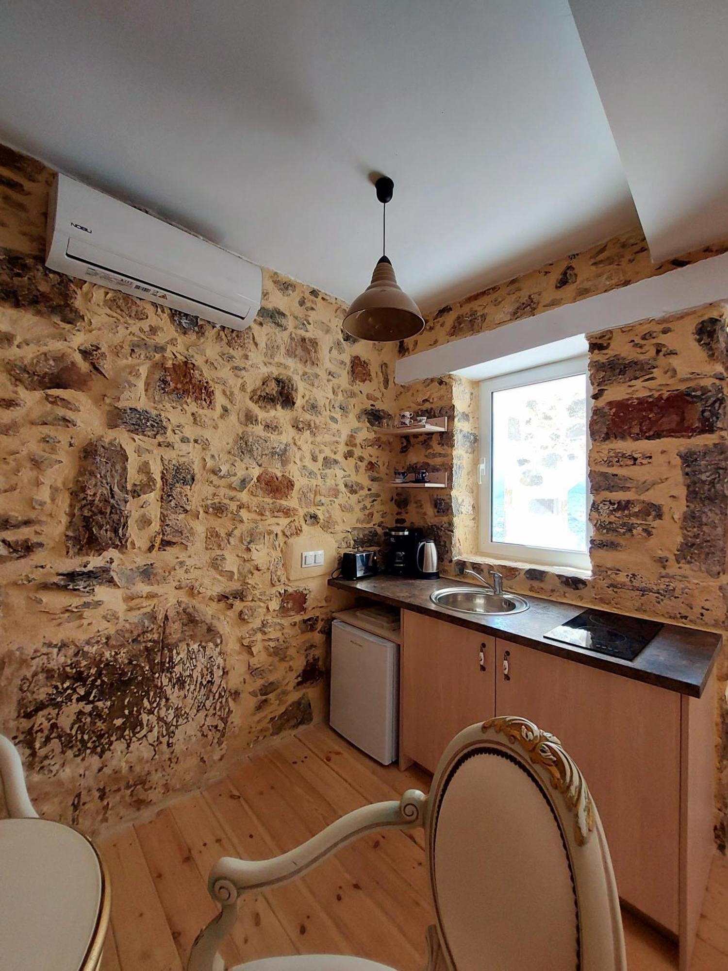 Apartment Roza Stone & Goniai